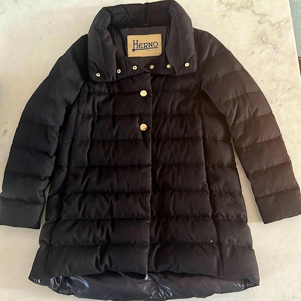 Herno Women’s Medium Insulation Down Jacket